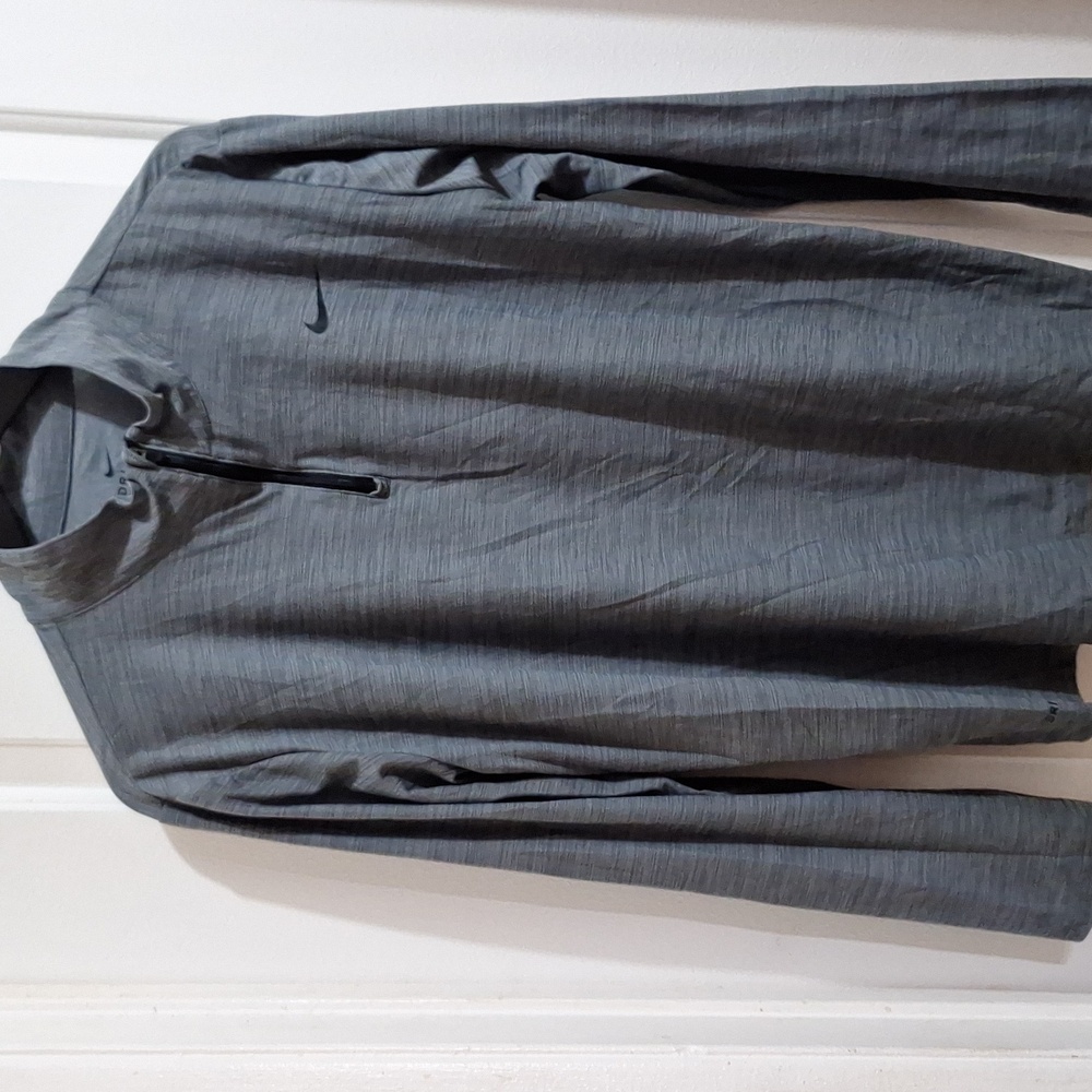 Nike Dri fit quarter zip size‎ Large